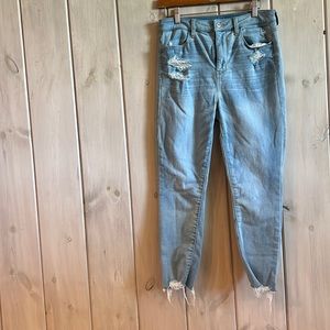 Women’s American Eagle Jean Size:10 X-Short
